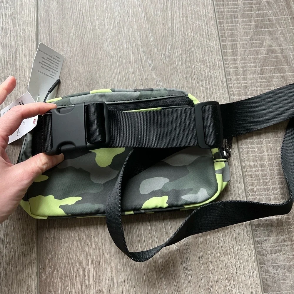 Lululemon Everywhere Belt Bag *1L in Heritage 365 Camo Neo Mint Multi / Black
